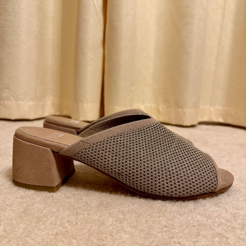 Eileen Fisher Fave Block heel with Knit upper size 10 - Picture 4 of 8